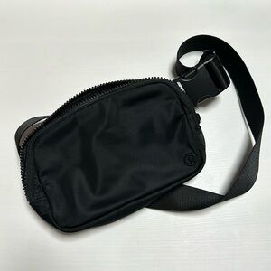 lululemon black Everywhere Belt Bag 1L